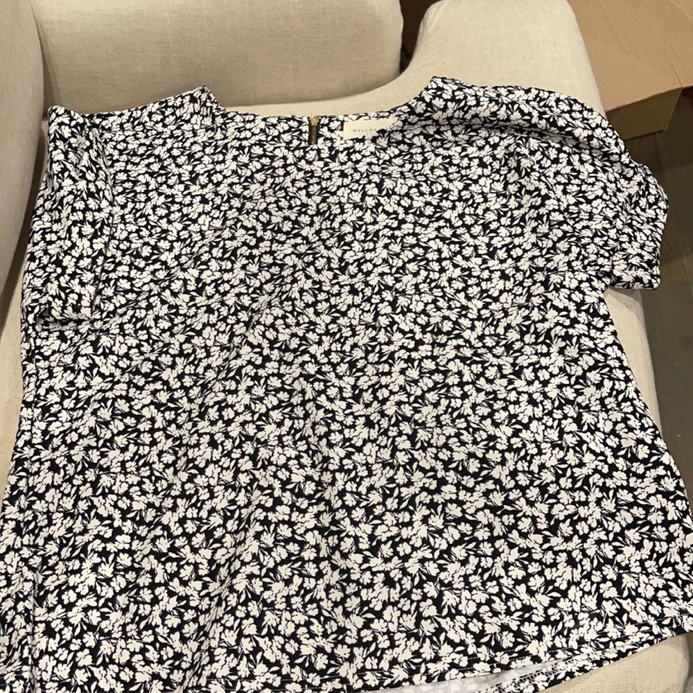 Floral top